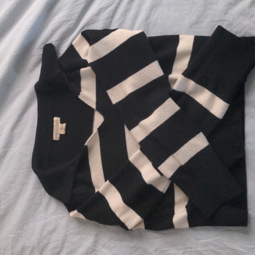 Striped sweater - FREE with bundle